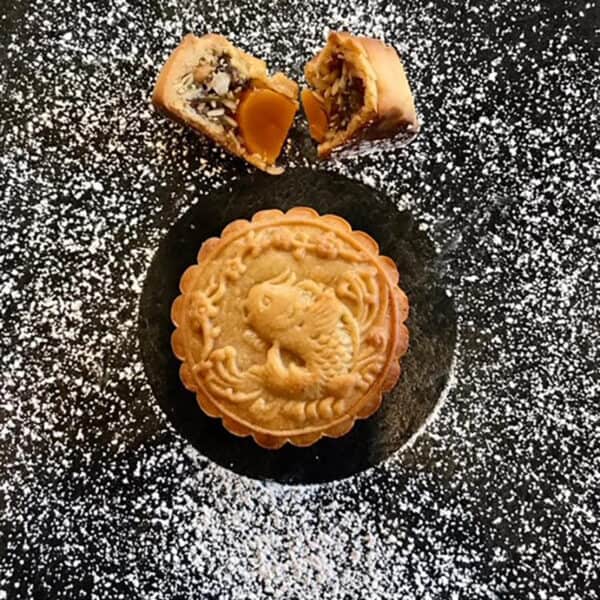 Alternative view of Specialty cakes - M2