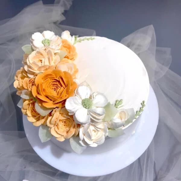 Buttercream flower cake - M1 - Image 2